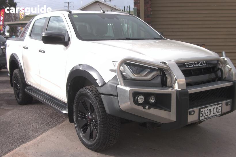 White 2020 Isuzu D-MAX Crew Cab Utility X-Terrain (4X4)