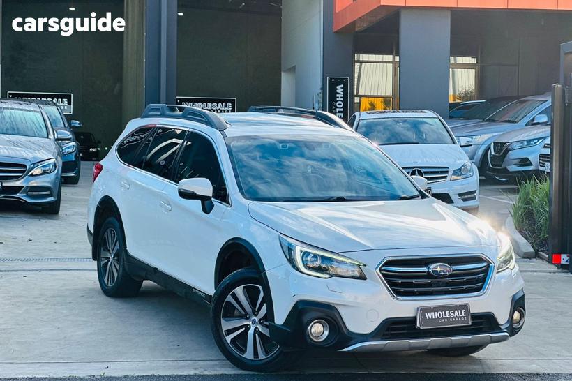 White 2019 Subaru Outback Wagon 2.5I Premium