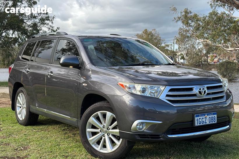 Grey 2013 Toyota Kluger Wagon Grande (Fwd)