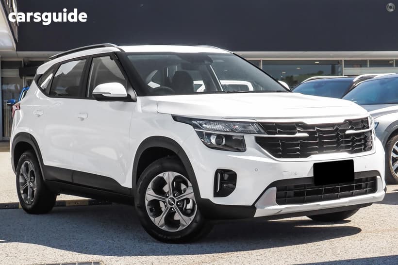 White 2026 Kia Seltos Wagon S (Fwd)