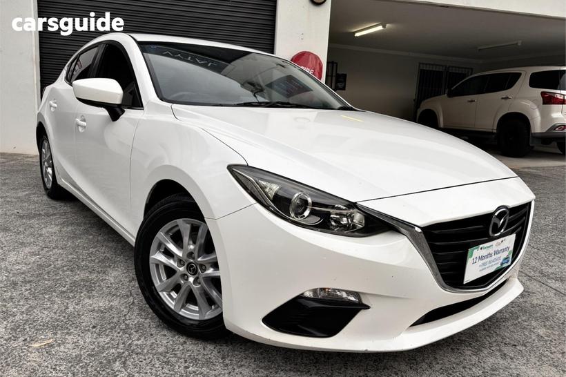 White 2014 Mazda 3 Hatchback Touring