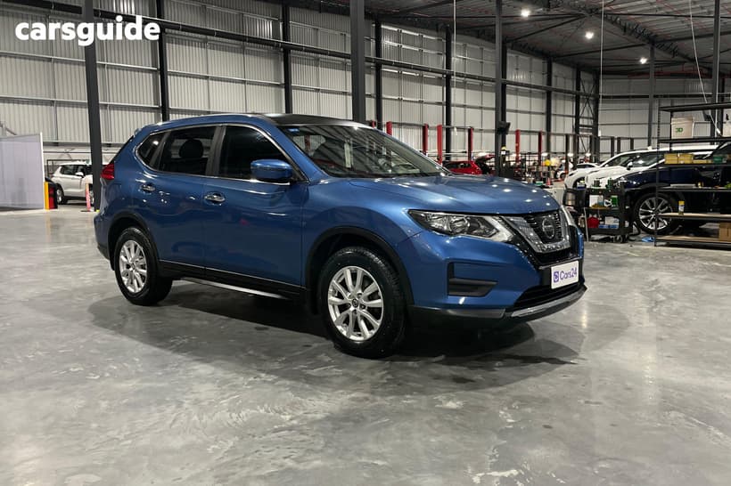 Blue 2018 Nissan X-Trail SUV
