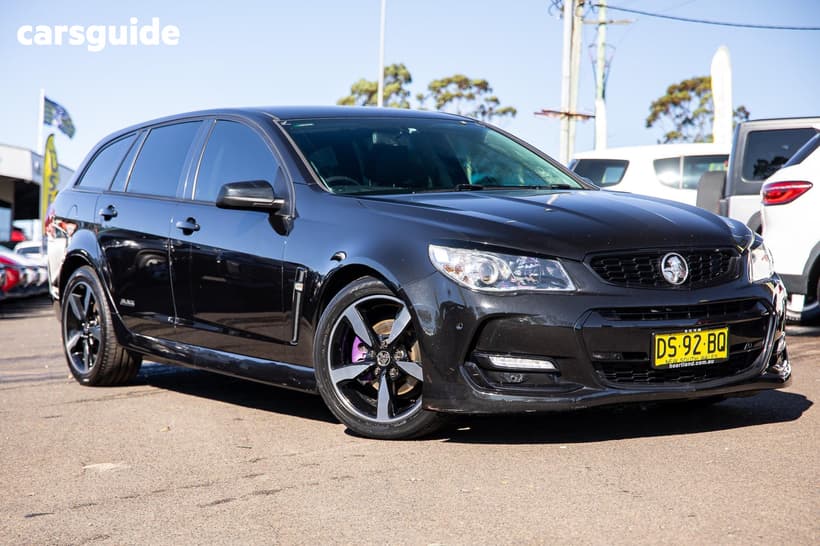 Black 2016 Holden Commodore Sportswagon Sv6 Black Pack