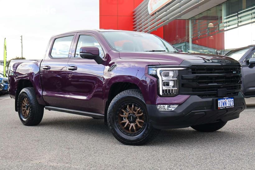 Purple 2025 Foton Tunland Dual Cab Pick-up V7-C (4X4)