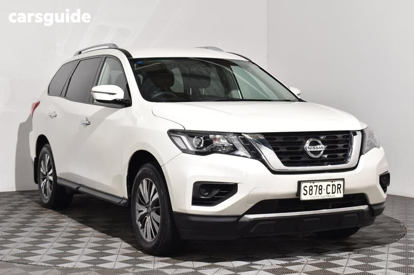 White 2019 Nissan Pathfinder Wagon St (2Wd)
