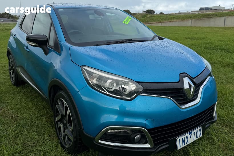 Blue 2015 Renault Captur Wagon Dynamique
