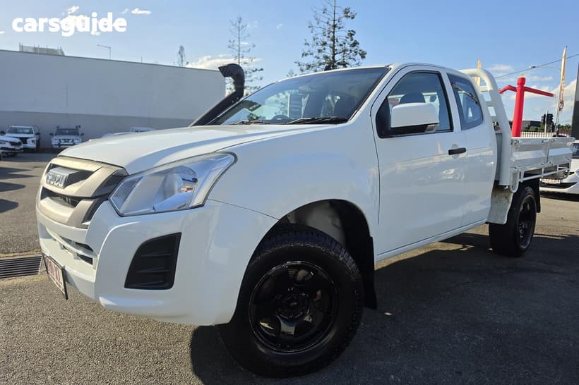 White 2017 Isuzu D-MAX Space Cab Chassis Sx (4X4)