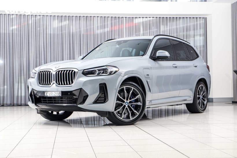 Grey 2022 BMW X3 Wagon Xdrive30E M Sport (Hybrid)