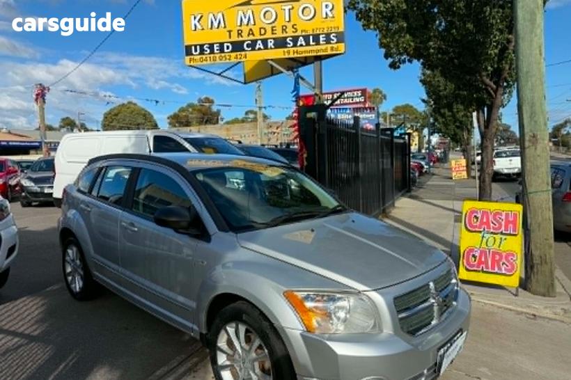 Silver 2010 Dodge Caliber Hatchback Sxt
