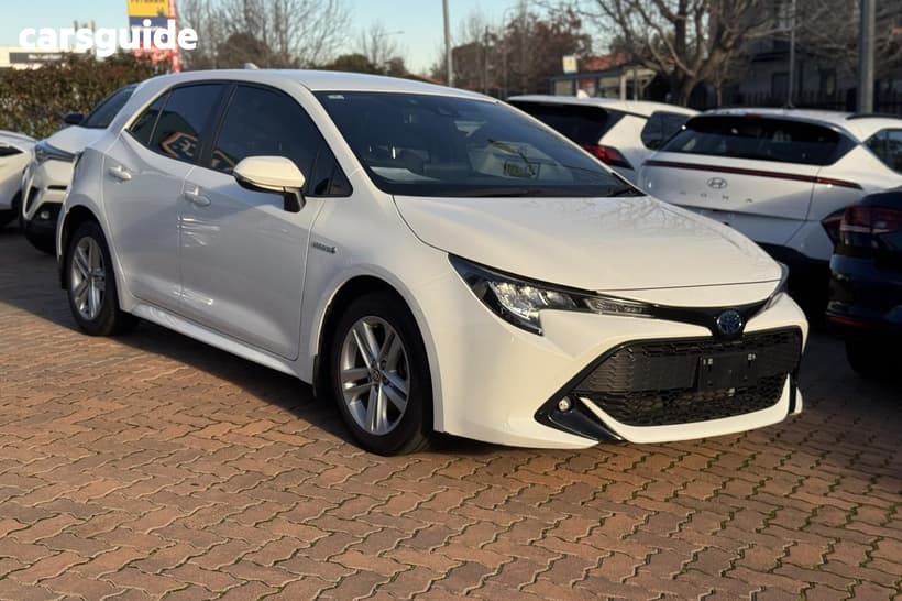 White 2019 Toyota Corolla Hatchback Sx (Hybrid)