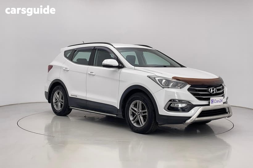 White 2017 Hyundai Santa FE Wagon Active Crdi (4X4)
