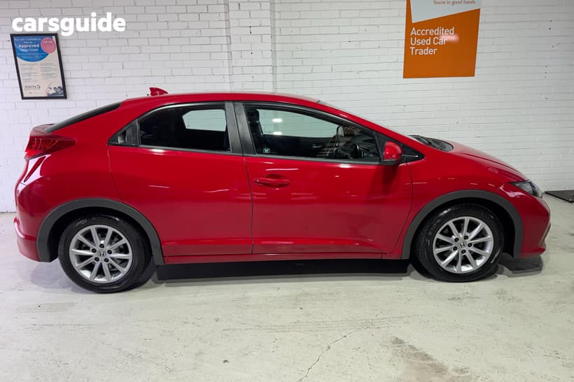 Red 2013 Honda Civic Hatchback Vti-S
