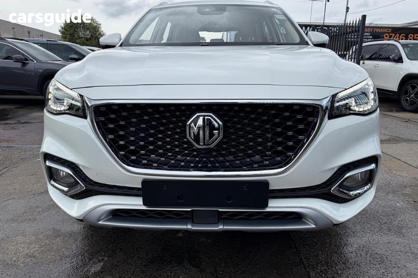 White 2023 MG HS Wagon Excite