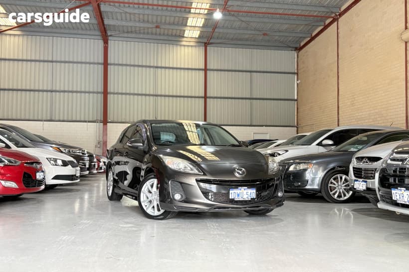 Grey 2012 Mazda 3 Hatchback Sp25