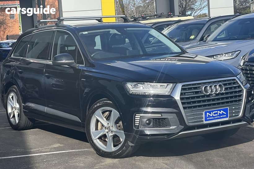 Black 2018 Audi Q7 E-Tron Wagon Quattro Mhev