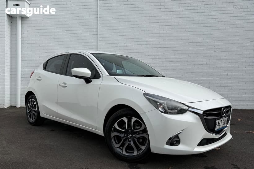 White 2018 Mazda 2 Hatchback Genki