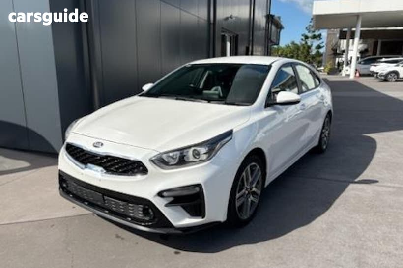 White 2020 Kia Cerato Hatchback Sport+ Safety Pack