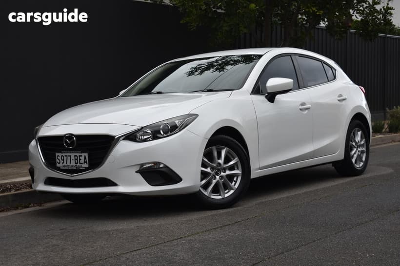 White 2014 Mazda 3 Hatchback Maxx