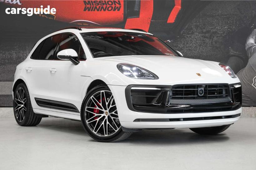 White 2022 Porsche Macan Wagon Gts