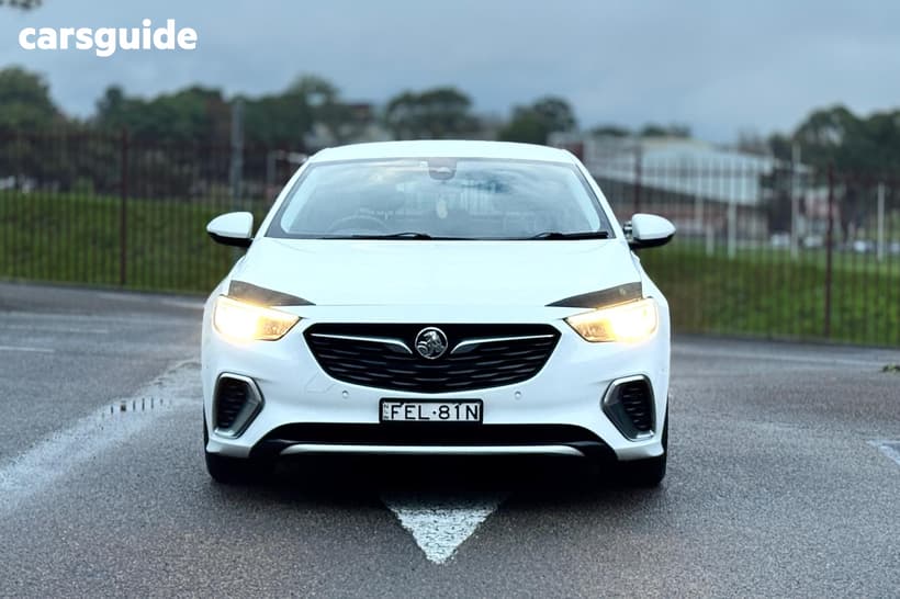 White 2019 Holden Commodore Liftback Rs (5Yr)