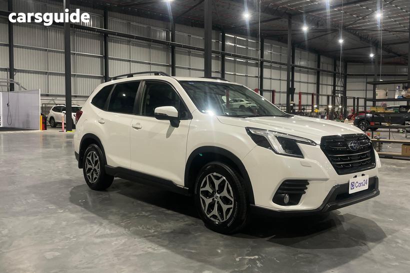 White 2023 Subaru Forester Wagon 2.5I (Awd)