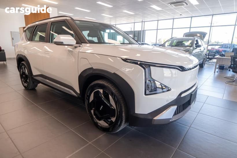 White 2024 Kia EV5 Wagon Air 2Wd Sr