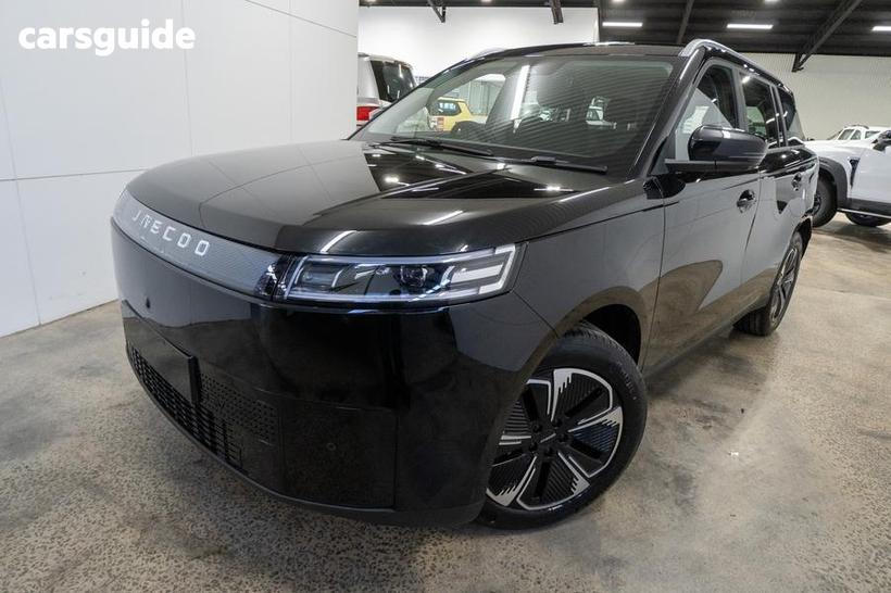 Black 2026 Jaecoo J5 Wagon Summit Ev
