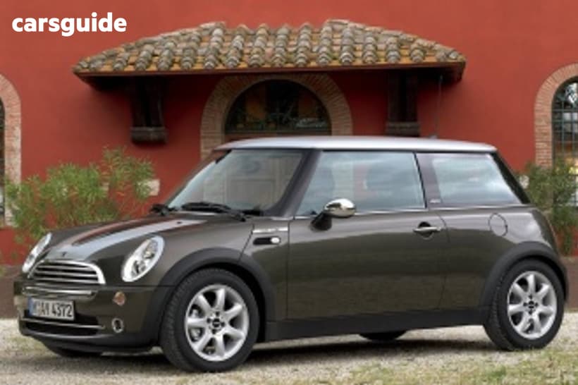 Silver 2006 Mini Cooper Hatchback Park Lane