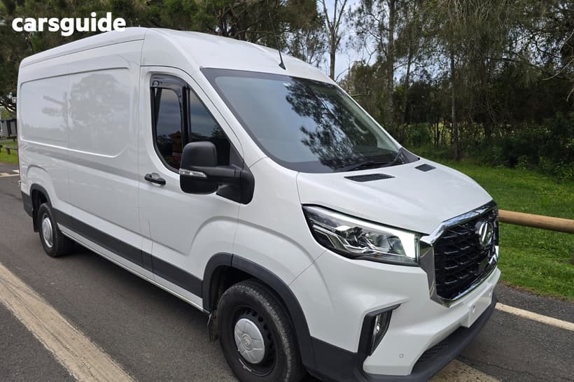 White 2024 LDV Deliver 9 Commercial