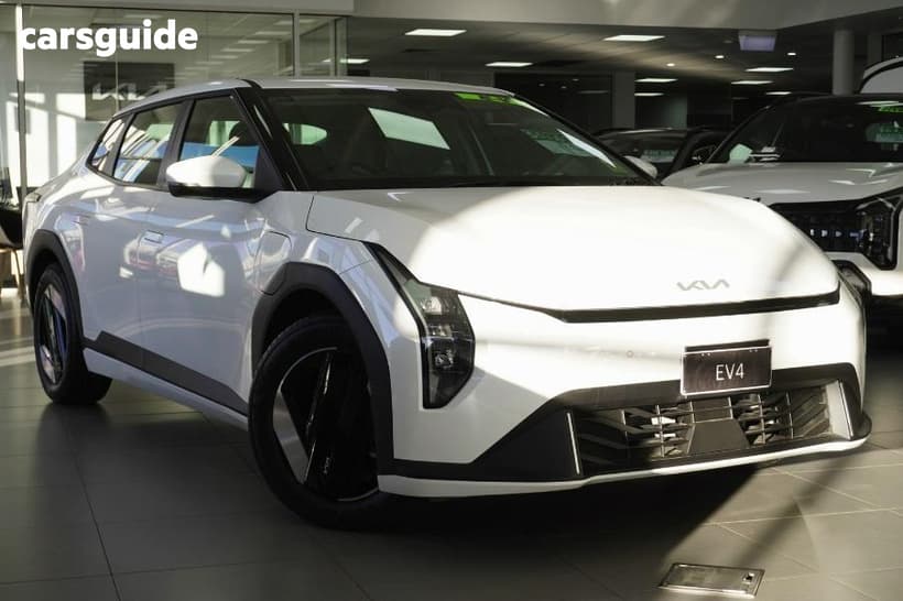 White 2025 Kia Ev4 Sedan Air Fwd Sr