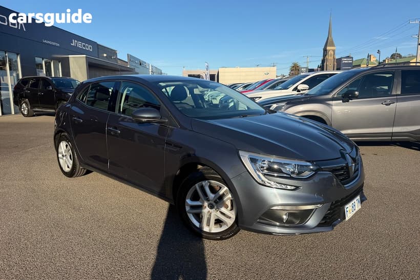 Grey 2017 Renault Megane Hatchback Life