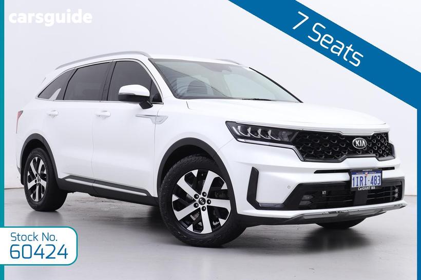 White 2021 Kia Sorento Wagon Sport 7 Seat