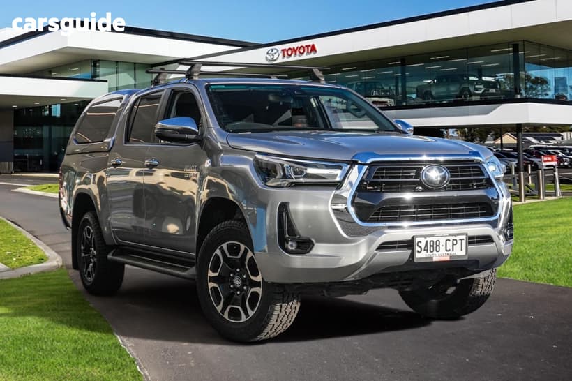 Silver 2022 Toyota Hilux Double Cab Pick Up Sr5 (4X4)