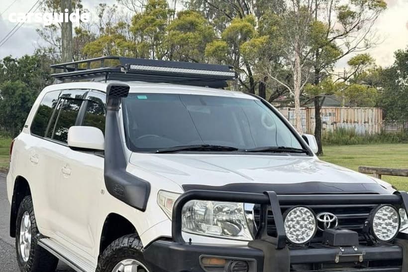 White 2011 Toyota Landcruiser Wagon Altitude Se