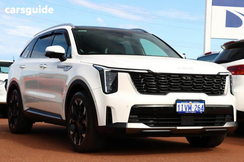 White 2024 Kia Sorento Wagon Gt-Line 7 Seat