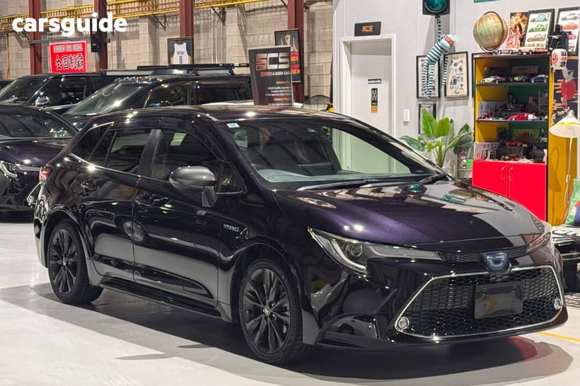 Black 2020 Toyota Corolla Wagon Touring Wxb (Hybrid)