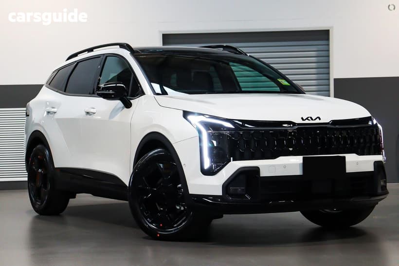 White 2026 Kia Sportage Wagon Gt-Line (Awd)