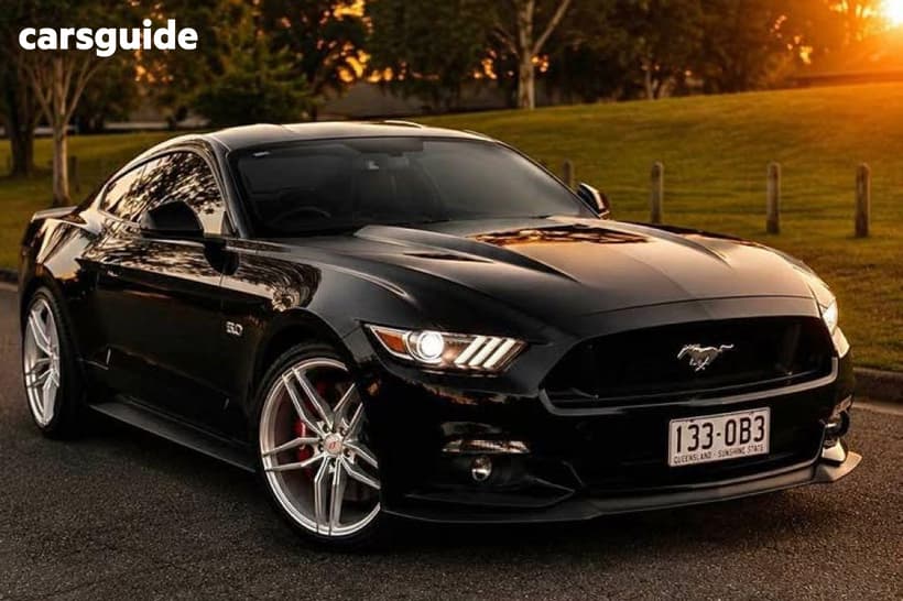 Black 2016 Ford Mustang Coupe FASTBACK GT 5.0 V8 FM MY17