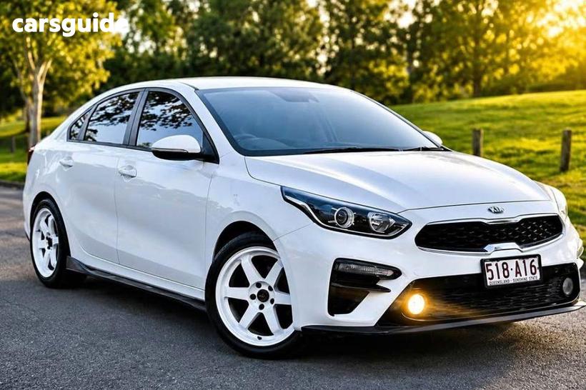 White 2020 Kia Cerato Sedan SPORT SAFETY PACK BD MY21