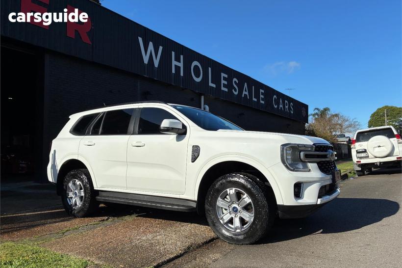 White 2024 Ford Everest Wagon Ambiente (4Wd)