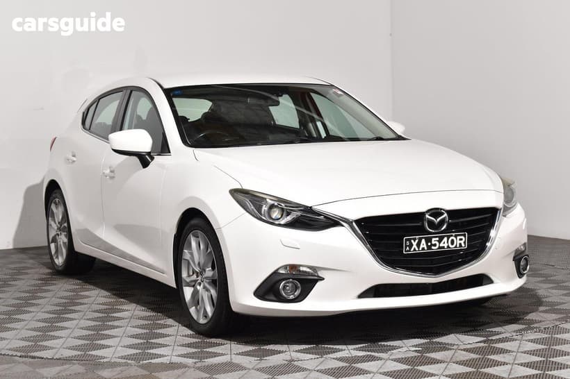 White 2016 Mazda 3 Hatchback Sp25 Gt