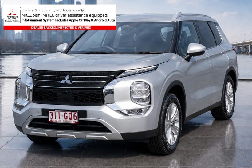 Silver 2023 Mitsubishi Outlander Wagon Ls 7 Seat (2Wd)