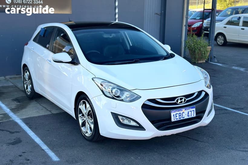 White 2012 Hyundai I30 Hatchback Premium 1.6 Crdi