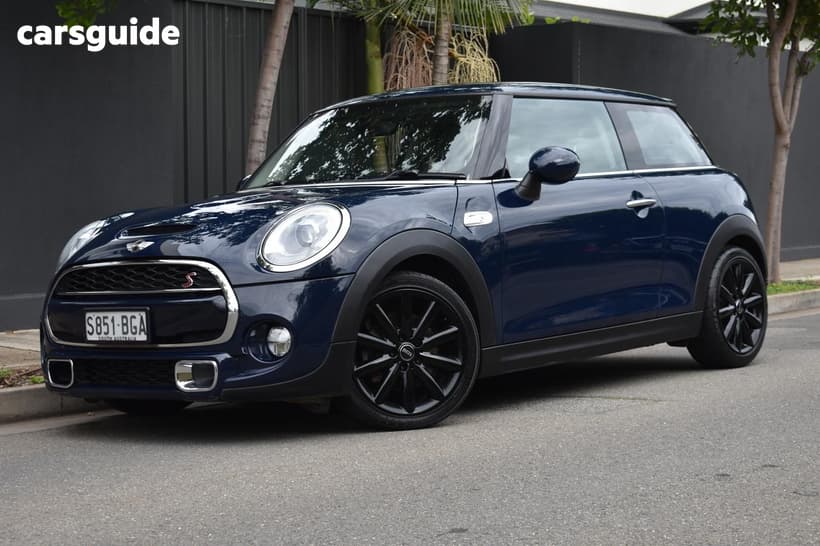 Blue 2015 Mini Cooper Hatchback S