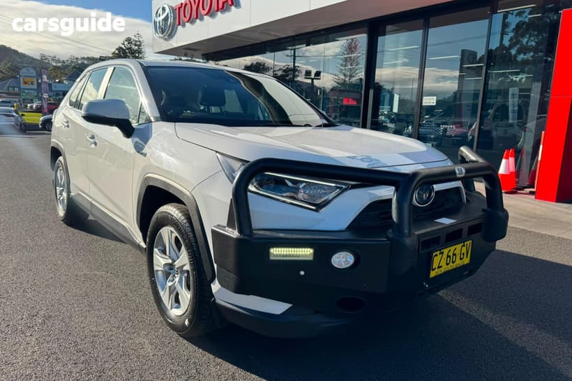 White 2021 Toyota RAV4 Wagon Gx (Awd) Hybrid