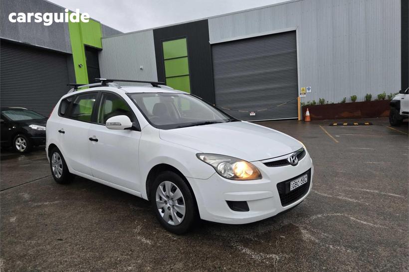 White 2010 Hyundai I30 Hatchback Sx