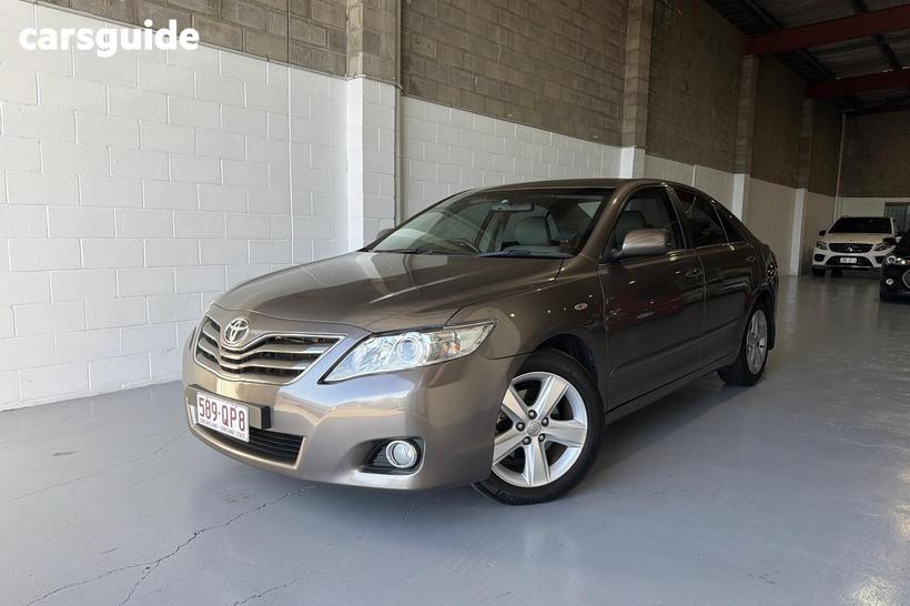 Grey 2011 Toyota Camry Sedan Grande