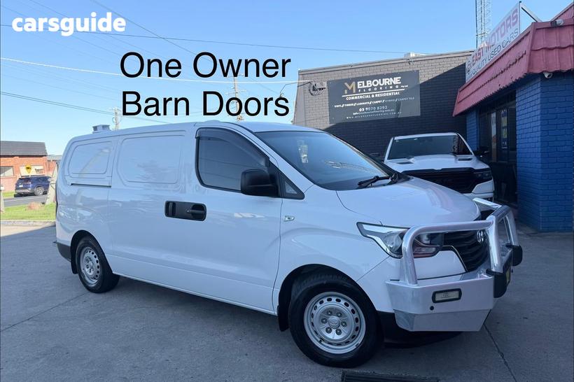 White 2019 Hyundai Iload Van 3S Liftback