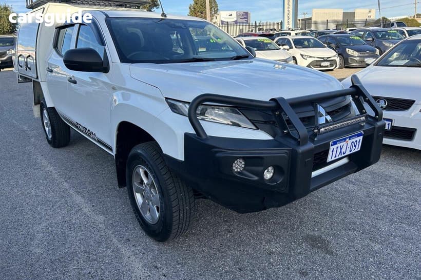White 2019 Mitsubishi Triton Double Cab Chassis Glx Adas (4X4)