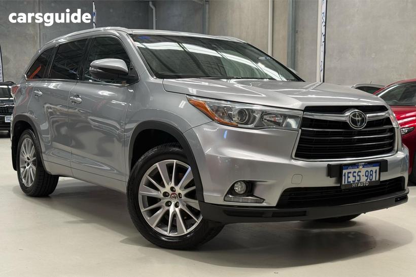 Silver 2014 Toyota Kluger Wagon Grande (4X4)